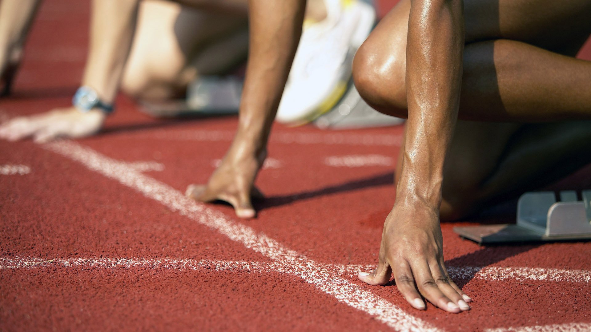 特斯·冯·迪克：通过无球跑动创造机会，南非队的中场支柱，冯 斯特拉客